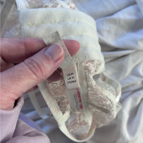 Free People Lyric Lace Sheer Bralette – Ivory, Size M - Picture 6 of 9